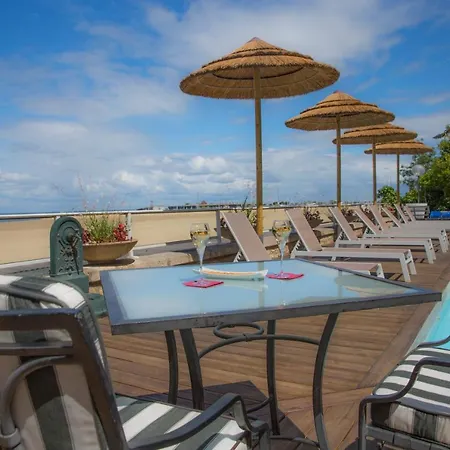 Arc Hôtel Sur Mer-3