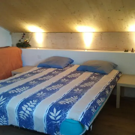 Chambre Chaleureuse chez l'habitant-2
