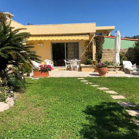 Villa C3 Arthur Rimbaub chambre d’hôte piscine proche mer plage 600m-2