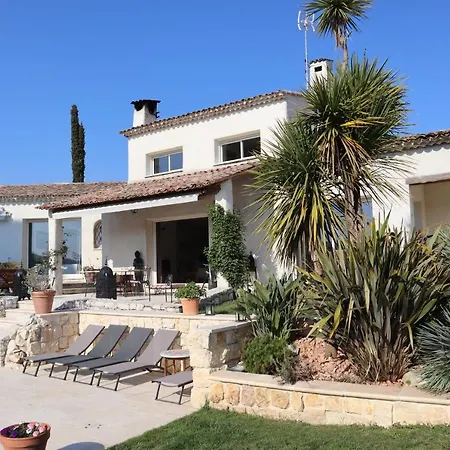 La Sousta-2