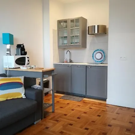 Nice Promenade Apartment-3