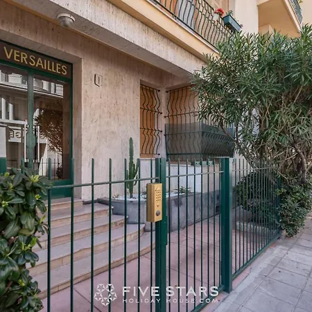 Suite Versailles Five Stars Holiday House-3