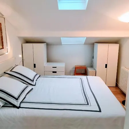 An So Nice Flat-3
