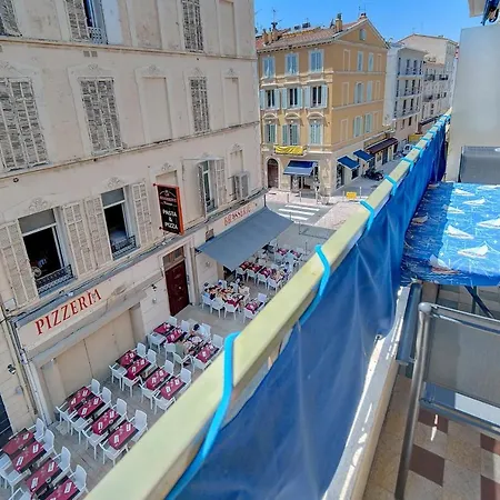 Immogroom -Terrace -Air Conditioning - City-Center-3