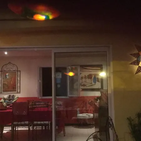 Aux Amandiers-3