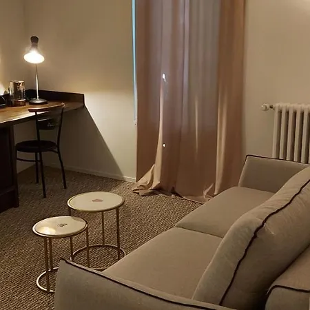 auberge le petit mas-2