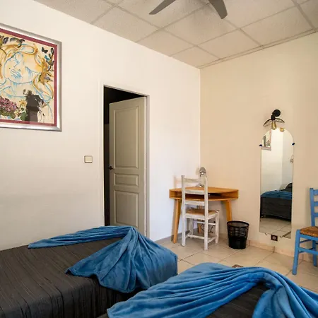 Hotel Les Orangers-2