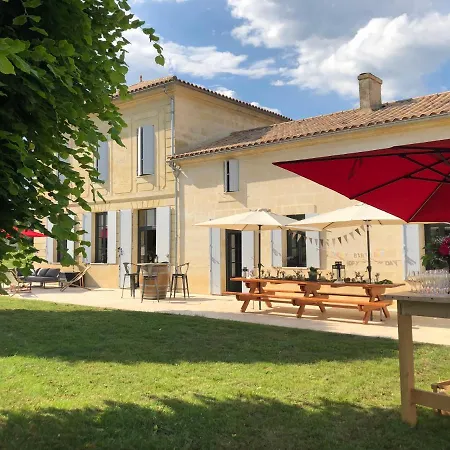 Gîte du Château Le Conte au coeur du vignoble de Saint Emilion-2