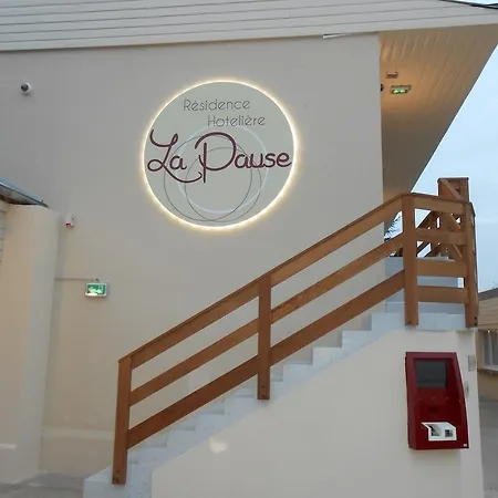 La Pause-2