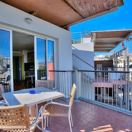 Appartement Port Prestige - terrasse - piscine - parking-2
