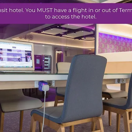 Yotelair Paris Cdg - Transit Hotel - Terminal 2E-3