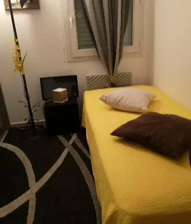 Petite Chambre Magnifique 1 Personne-3