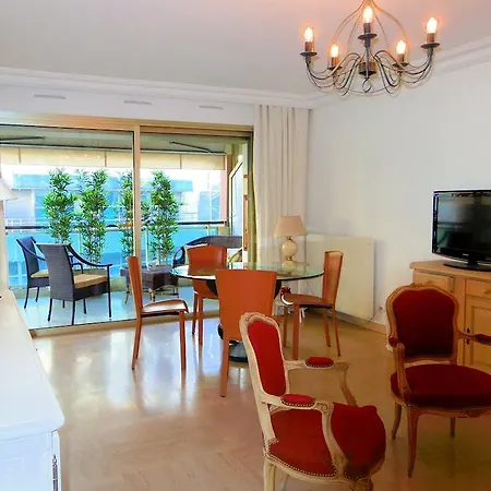 Appartement Des Chataigniers-3