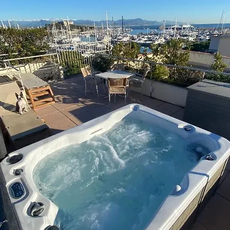 Penthouse Vue Mer Avec Rooftop,Jacuzzi,Et Parking Prive-3