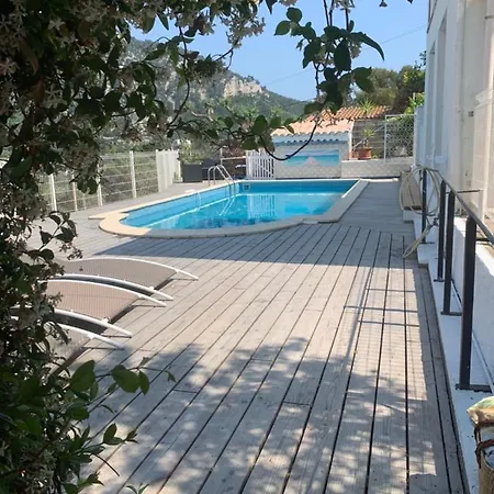 Villa Avec Piscine A Toulon-2
