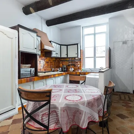L'Oustaria 3 Bedrooms Apartment, Old Town-2