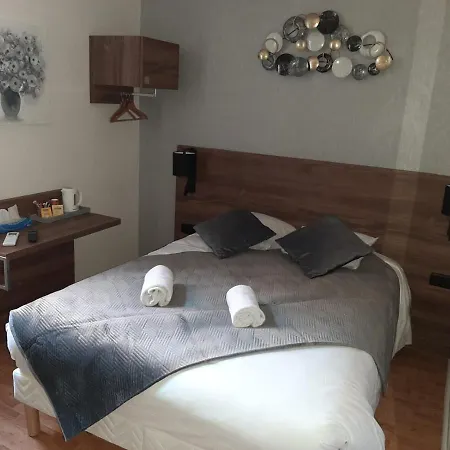 Hotel Le Rochegude-3
