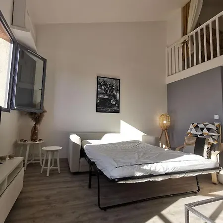 Saint Tropez City Loft-3