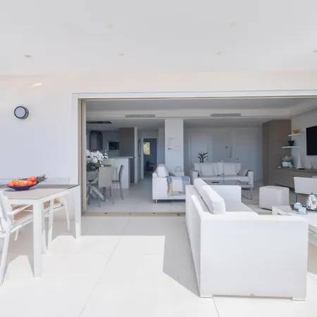 Serrendy Rare! Rooftop-Terrace With Sea View-3