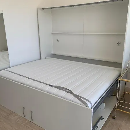 Studio With Private Parking-3