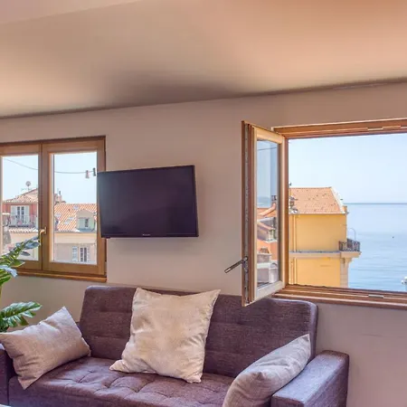 Le Gilly 6 - F3 Exceptionnel, Vue Mer, Moderne, Climatisation, Vieux-Nice-3