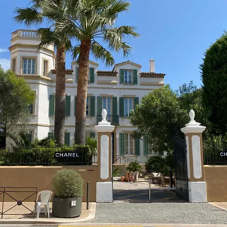 Saint Tropez Spacieux Appartement La Florida-3