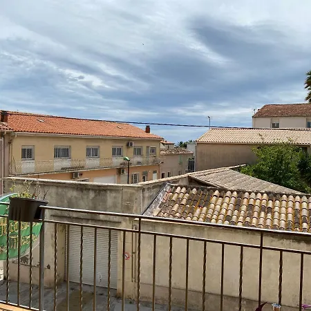 Hotel De Thau-2