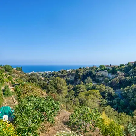 Wonderful And Quiet Villa With Large Garden And Pool In Nice - Welkeys-3