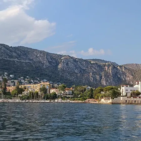Studette "La Fourmi" Proche Centre Et Plage-2