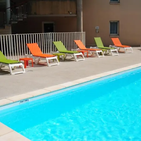 Citadines Geneve Ferney Voltaire-3