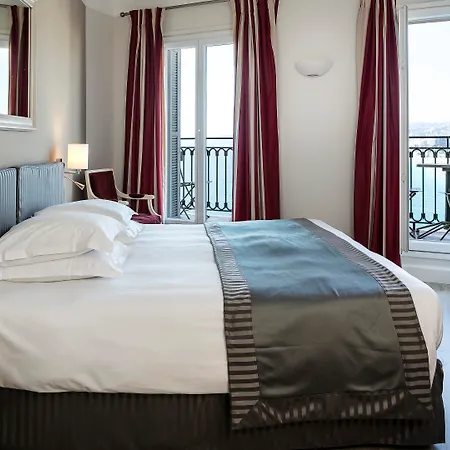 Hotel Suisse-2