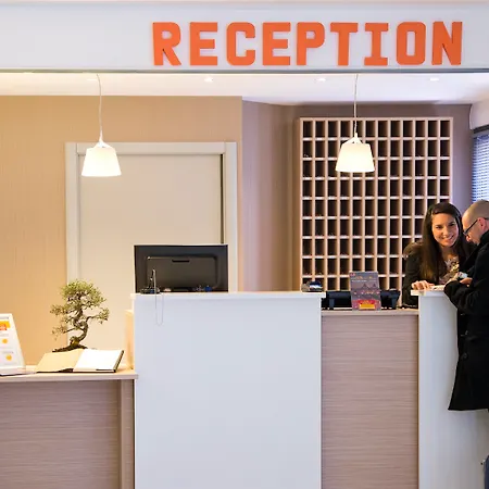 Aparthotel Adagio Access Le Havre Les Docks-3