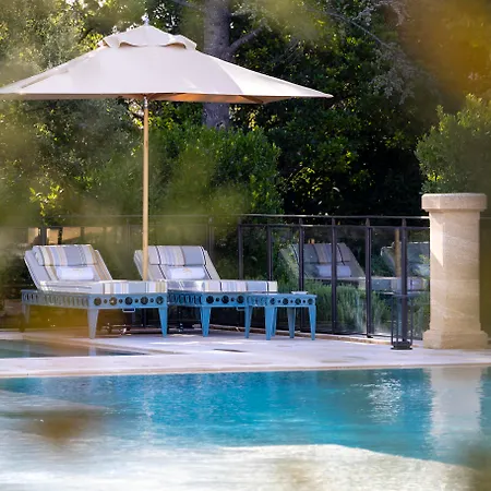 Villa Saint-Ange Hotel & Spa-3