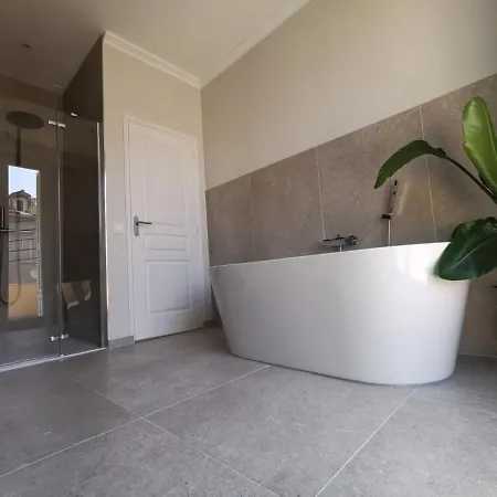Chambre Privee Luxueuse Villa Monte 0Ropa-2