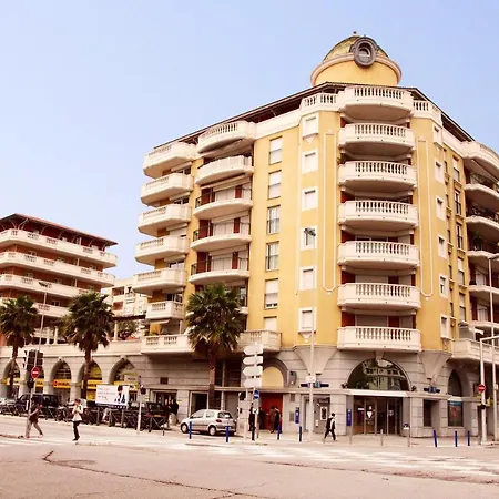 Domes Seaside Residence Piscine, Free Parking, Airport Tramway-3