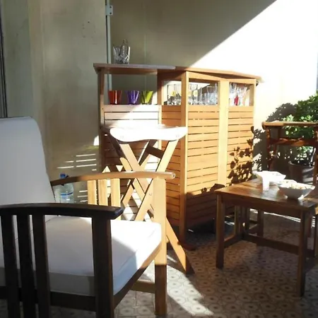Amazing Studio In Juan Les Pins With A Large Terrasse & Seaview Parking-3