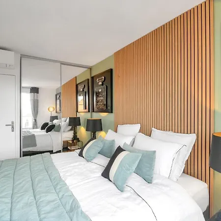 Luxury Apartment 200 Meters From Place Des Lices-2