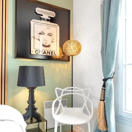 Luxury Apartment 200 Meters From Place Des Lices-3