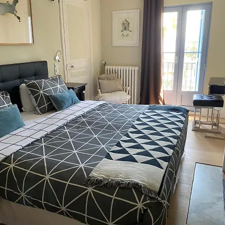 Chateau Les Alouettes-3