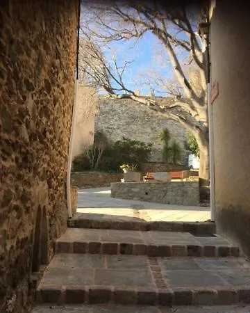 Logement Neuf Centre Du Village Aux Pieds Du Chateau-3