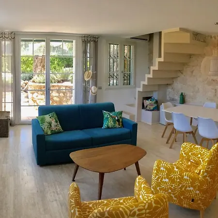 Charming Property With Private Pool-2
