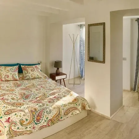 Charming Property With Private Pool-3