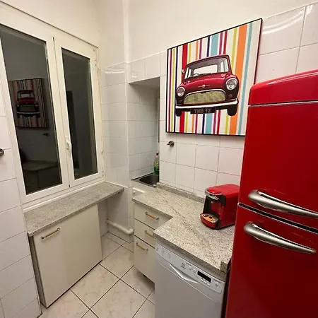 Apartment 150Mt From Central Station-2