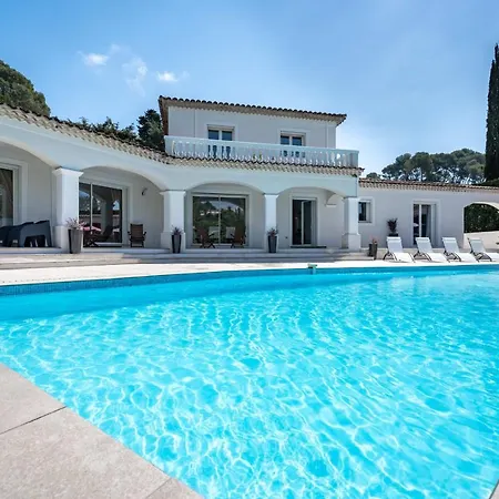 Villa Savina Beautiful Villa With Swimming Pool-3