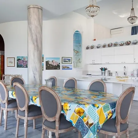 Château des Anglais - Five Stars Holiday House-3