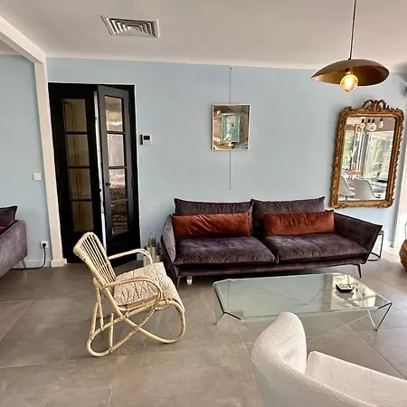 Riviera Villa Close To Center City, Ac, Pool-3