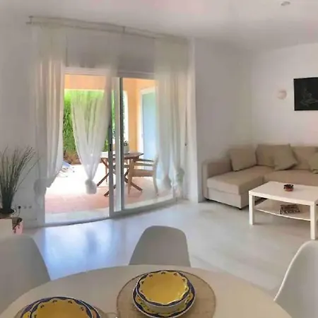 Maison De Deux Chambres-3