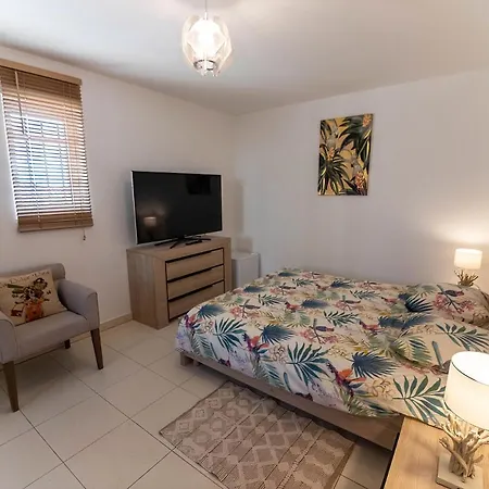 Villa Syracuse - Chambre privée avec piscine et jardin-3