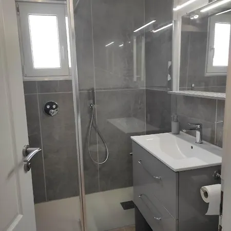 Chalet 60m² entièrement climatisé-2