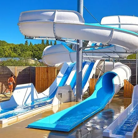 Mobil Home les pieds dans l'eau-2